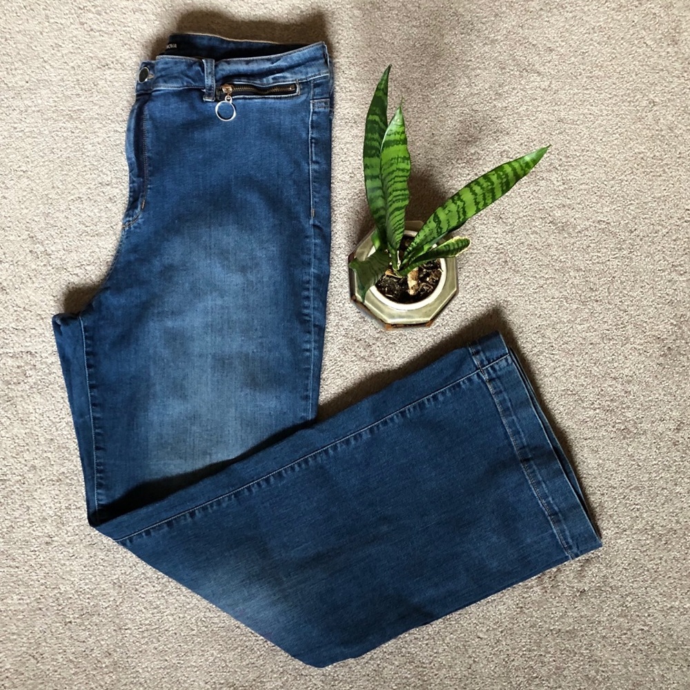 Fashion Nova 2X Boot Leg Jeans Zippered Pockets C